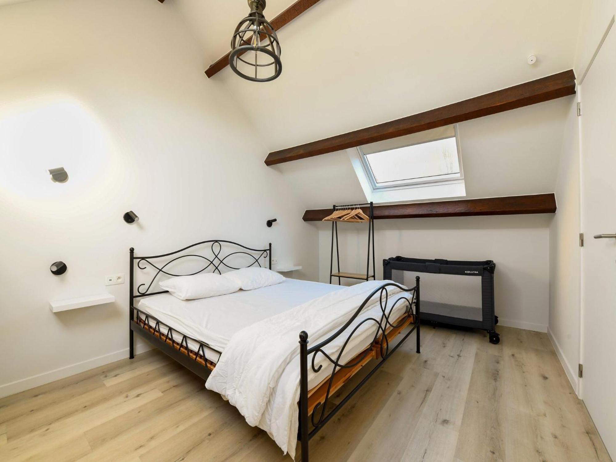 Spacious Holiday Home With Garden ニーウポールト エクステリア 写真